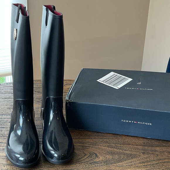 Tommy Hilfiger Shoes - Tommy Hilfiger Glossy Black Tall Boots
